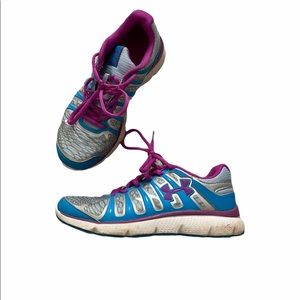 Under Armour Girls Shoes Size 5.5Y